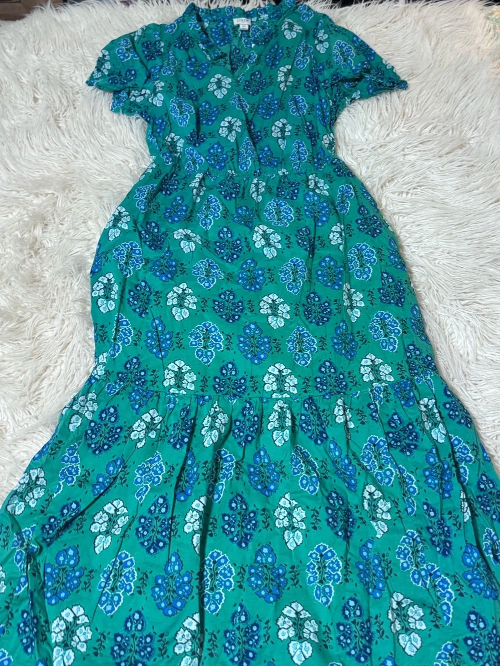 J. Crew Printed ruffleneck puff-sleeve midi dress Size 10 With Pockets Green